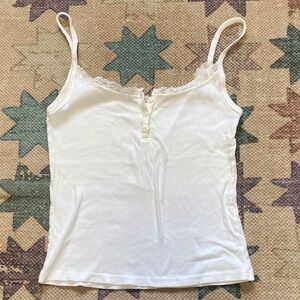 Brandy Melville Amaya lace top